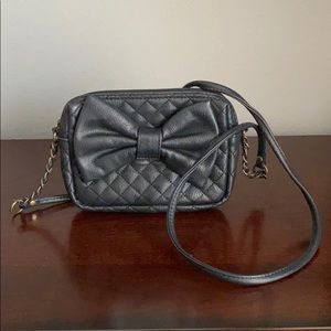 Candie’s Crossbody Purse